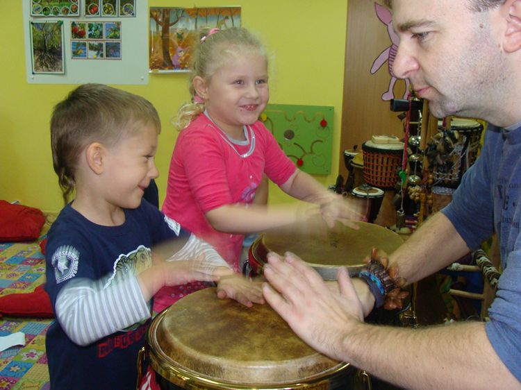 Muzyka etniczna w 