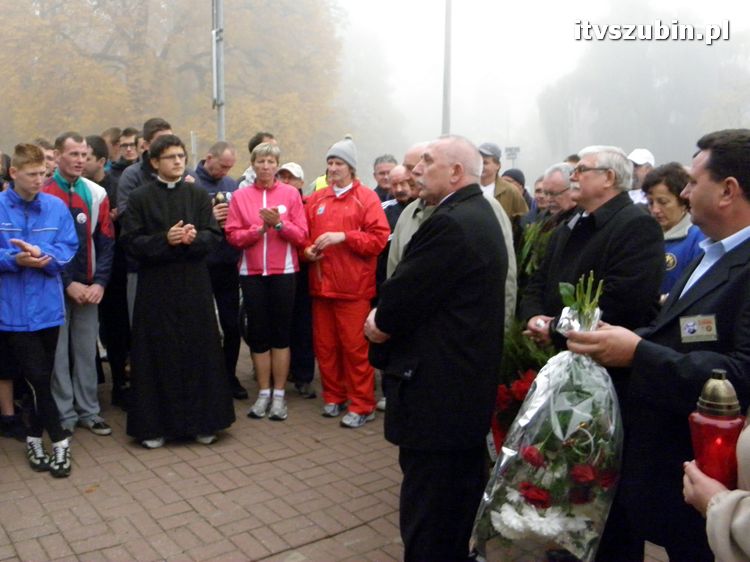Cztery sztafety reprezentowały powiat nakielski podczas XX Biegu Sztafetowego Śladem Męczeńskiej Drogi bł. ks. Jerzego Popiełuszki