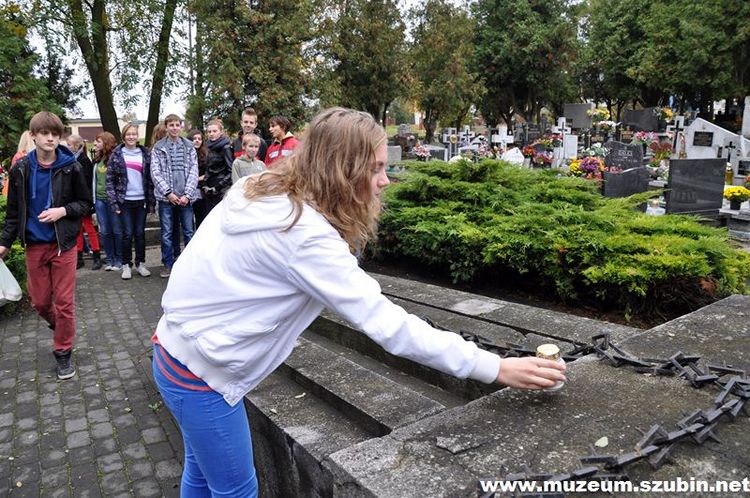 Zapal znicz pamięci, akcja Muzeum Ziemi Szubińskiej nadal trwa