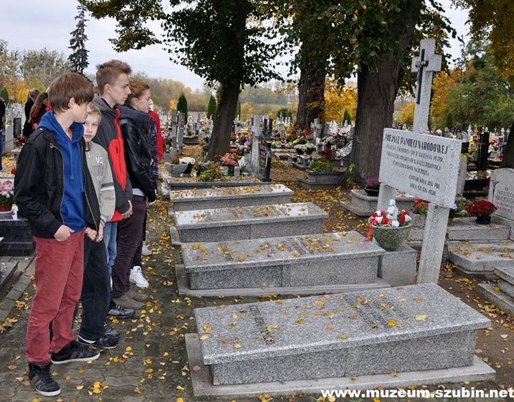 Zapal znicz pamięci, akcja Muzeum Ziemi Szubińskiej nadal trwa