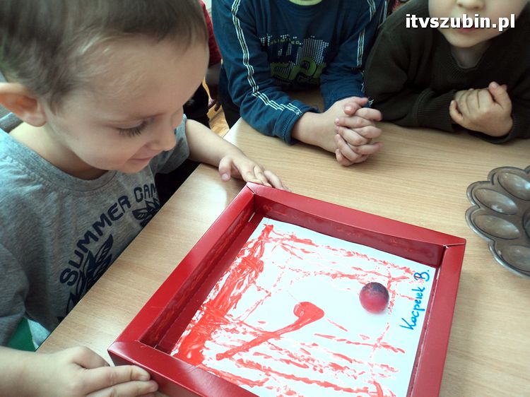 Twórcze Smerfiki z szubińskiego przedszkola nr 2
