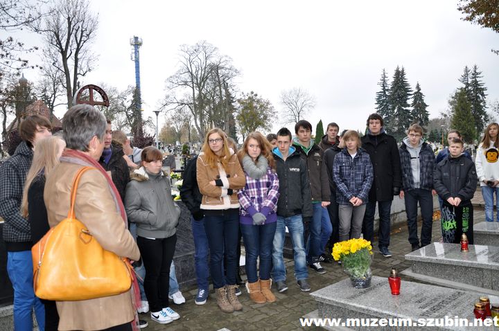 Historia XX wieku na szubińskich Powązkach dla Gimnazjum nr 1