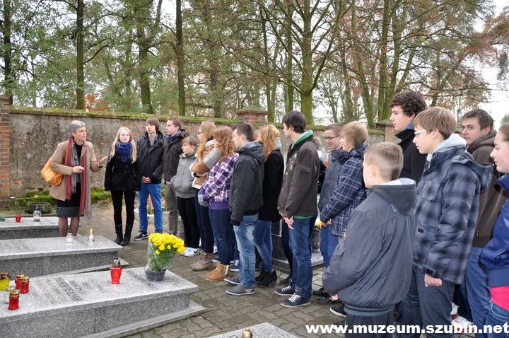 Historia XX wieku na szubińskich Powązkach dla Gimnazjum nr 1