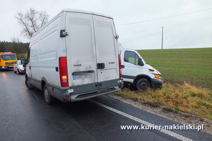 Kolizja na zakrętach koło Wieszek