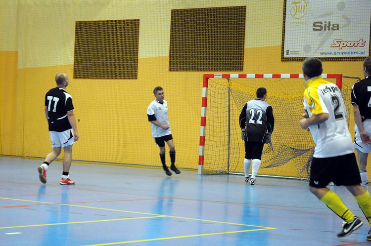 Szubińska Liga Piłki Halowej Oldbojów - IV kolejka
