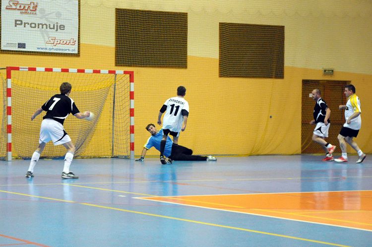 Szubińska Liga Piłki Halowej Oldbojów - IV kolejka