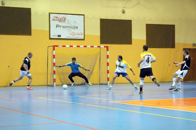Szubińska Liga Piłki Halowej Oldbojów - IV kolejka