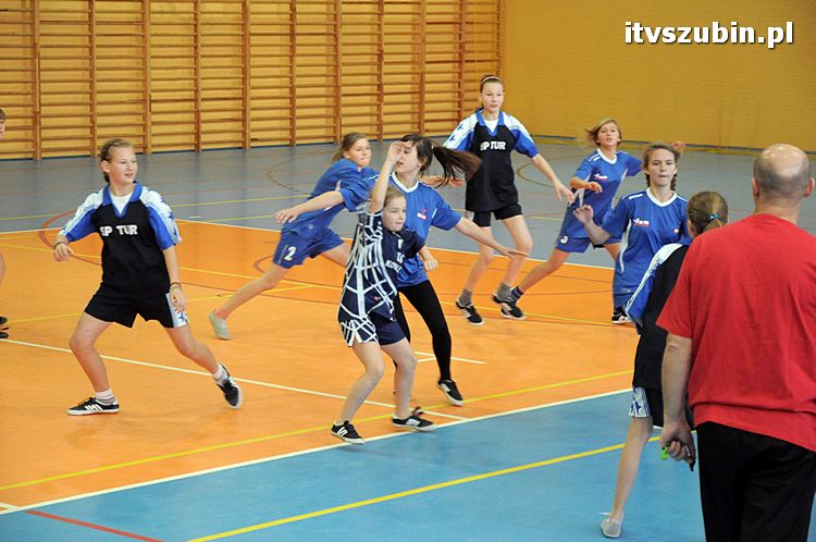 Mistrzostwa Gminy Szubin w Mini Piłce Ręcznej Dziewcząt
