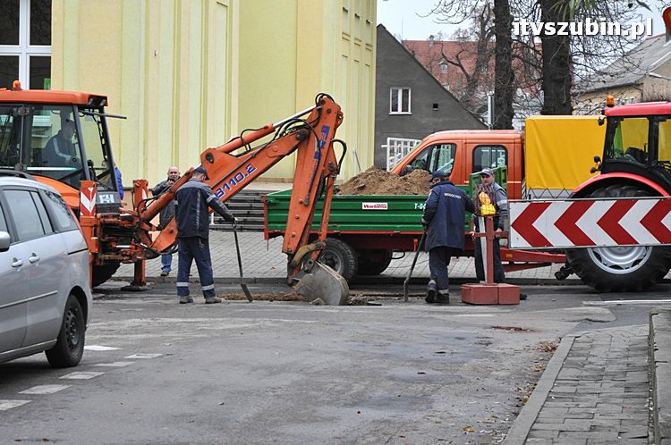 Zapadlisko na ulicy Poprzecznej