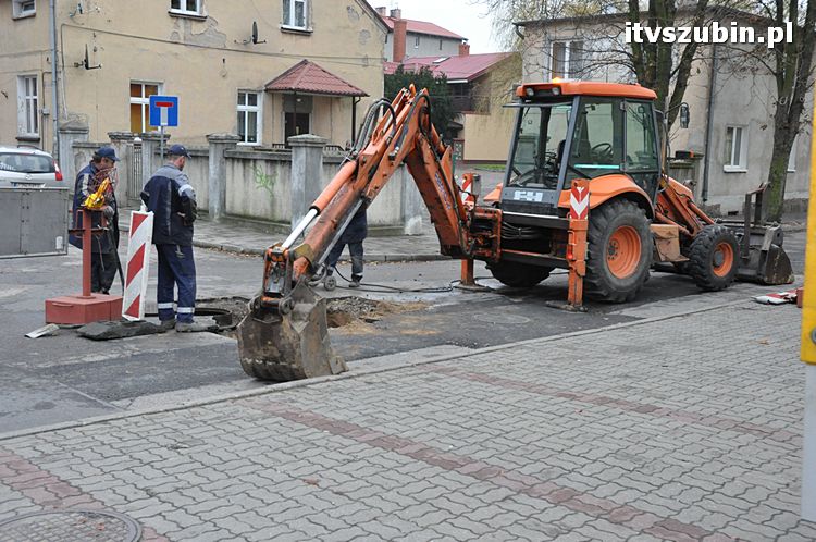 Zapadlisko na ulicy Poprzecznej
