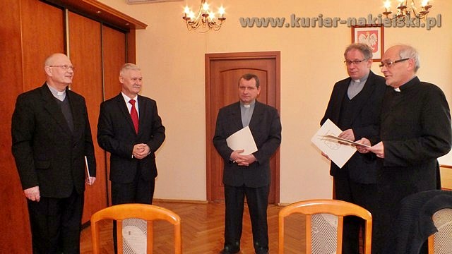 Umowy na prace konserwatorskie z parafiami podpisane