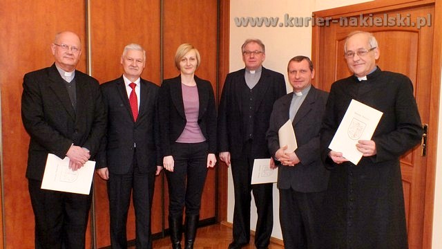 Umowy na prace konserwatorskie z parafiami podpisane