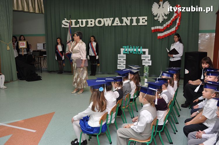 Pasowanie na ucznia w Szkole Podstawowej nr 1 w Szubinie