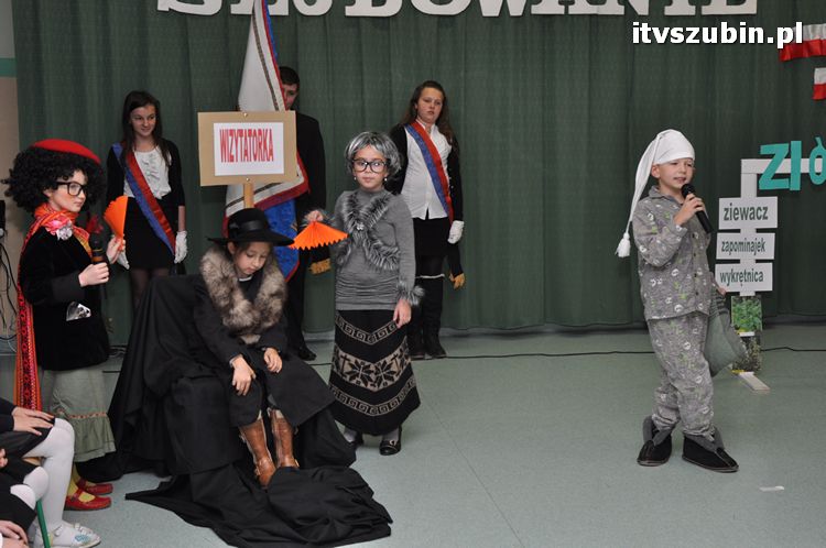 Pasowanie na ucznia w Szkole Podstawowej nr 1 w Szubinie