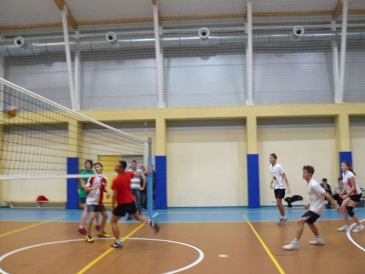 Mistrzostw I LO w Piłce Siatkowej Drużyn Mieszanych