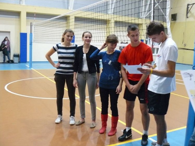 Mistrzostw I LO w Piłce Siatkowej Drużyn Mieszanych