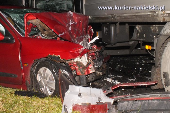 Trzy osoby poszkodowane w zdarzeniu drogowym pod Minikowem