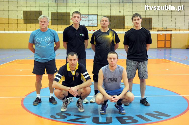 Turniej Piłki Siatkowej o puchar Dyrektora MZOSiR w Szubinie
