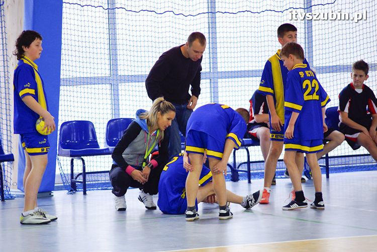 Szkoła Podstawowa nr 1 w Szubinie ma najlepszych piłkarzy ręcznych w powiecie
