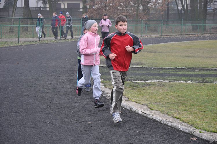 Bieg Coopera na szubińskim stadionie