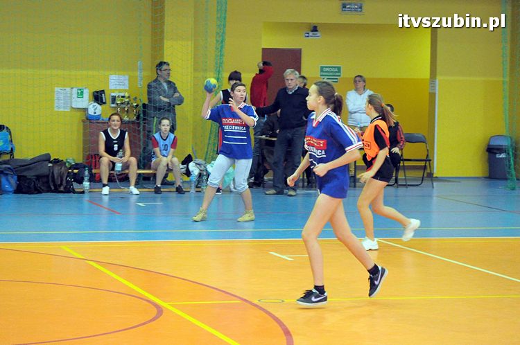 Mistrzostwa Powiatu Nakielskiego w Piłce Ręcznej Dziewcząt