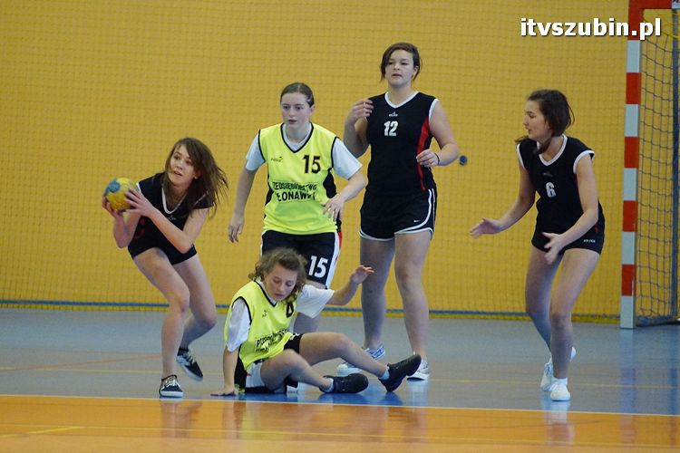 Mistrzostwa Powiatu Nakielskiego w Piłce Ręcznej Dziewcząt