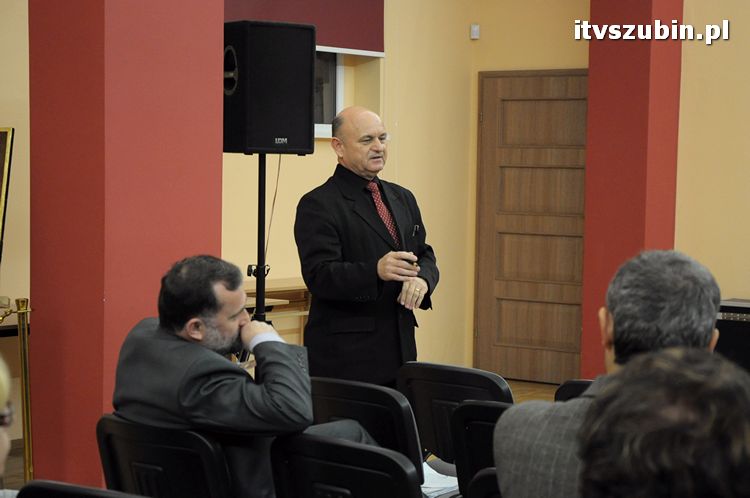 Debata o oświacie w muzealnych murach