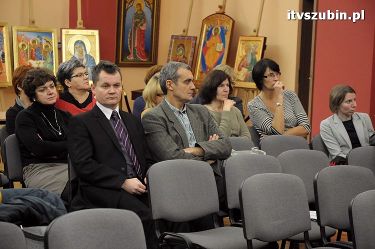 Debata o oświacie w muzealnych murach