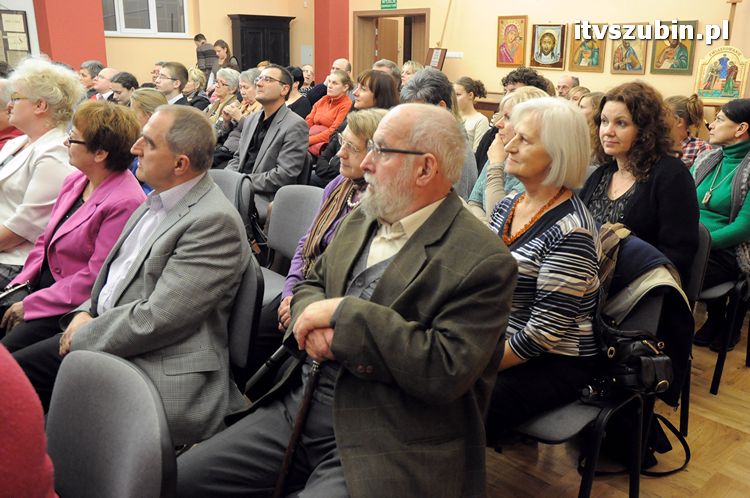 Koncert jesienny i ikony Andrzeja Binkowskiego w muzeum