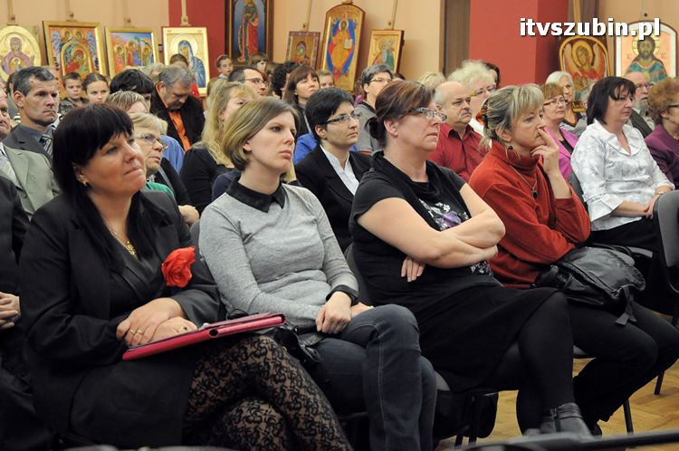 Koncert jesienny i ikony Andrzeja Binkowskiego w muzeum