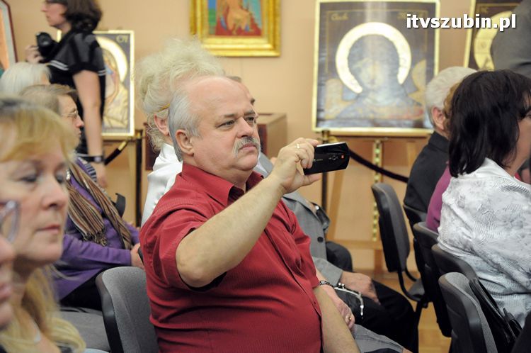 Koncert jesienny i ikony Andrzeja Binkowskiego w muzeum
