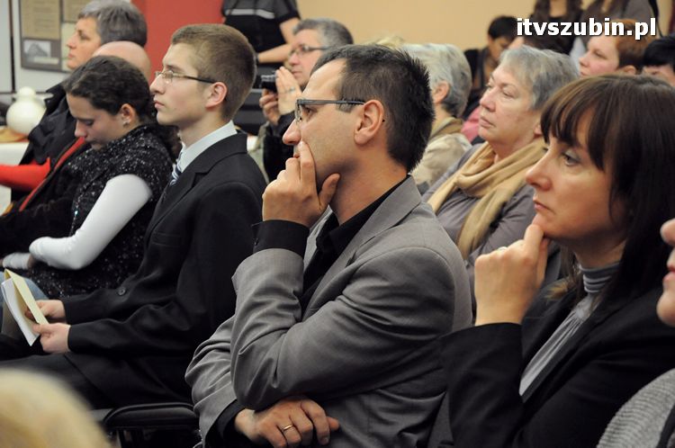 Koncert jesienny i ikony Andrzeja Binkowskiego w muzeum