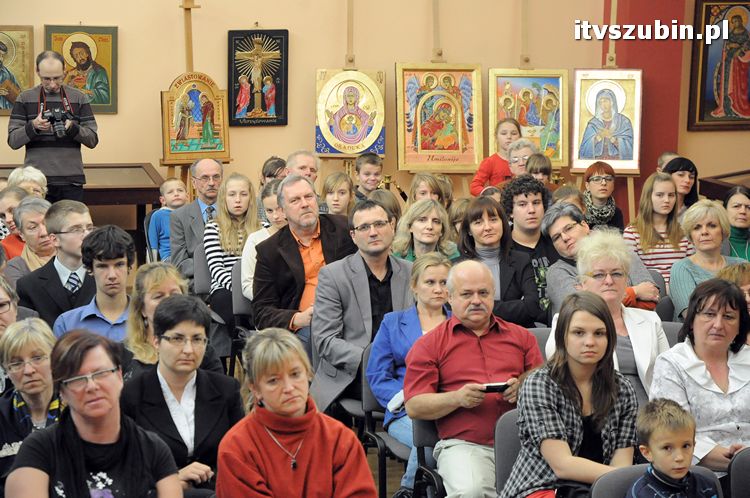 Koncert jesienny i ikony Andrzeja Binkowskiego w muzeum