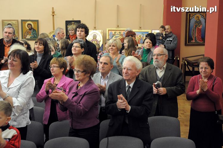 Koncert jesienny i ikony Andrzeja Binkowskiego w muzeum