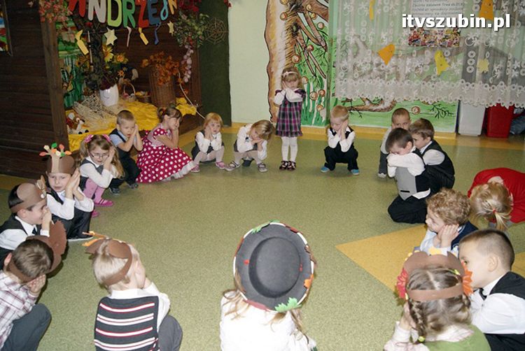 Gumisie i Żabki obchodziły Andrzejki