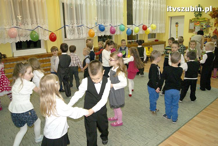 Gumisie i Żabki obchodziły Andrzejki