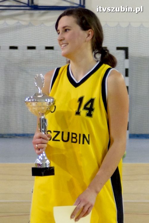 Dziewczęta z szubińskiego liceum mistrzyniami powiatu w piłce ręcznej