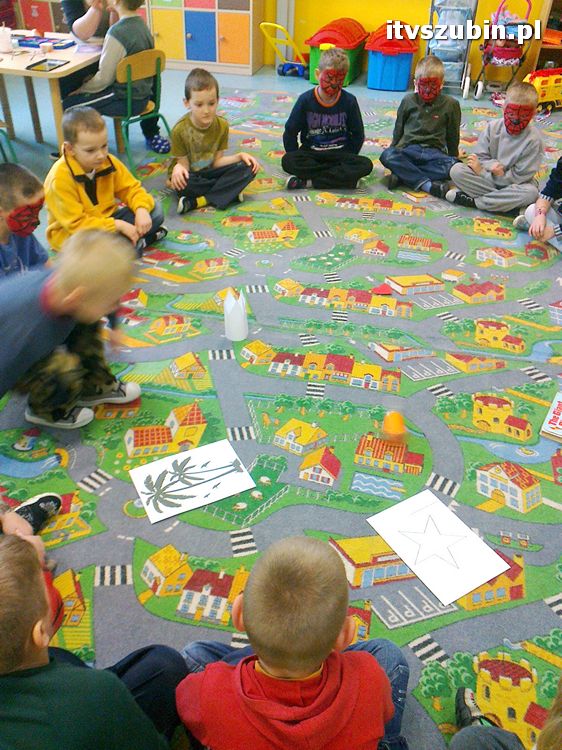 Andrzejkowe wróżby w oddziale przedszkolnym w jedynce