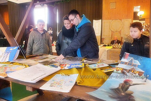 Zakończył się VI Krajeńsko-Pałucki Festiwal Haftu i Rękodzieła