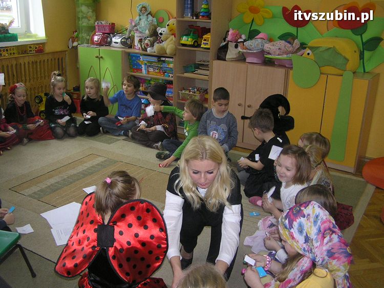 Andrzejkowe wróżby w szubińskiej dwójce