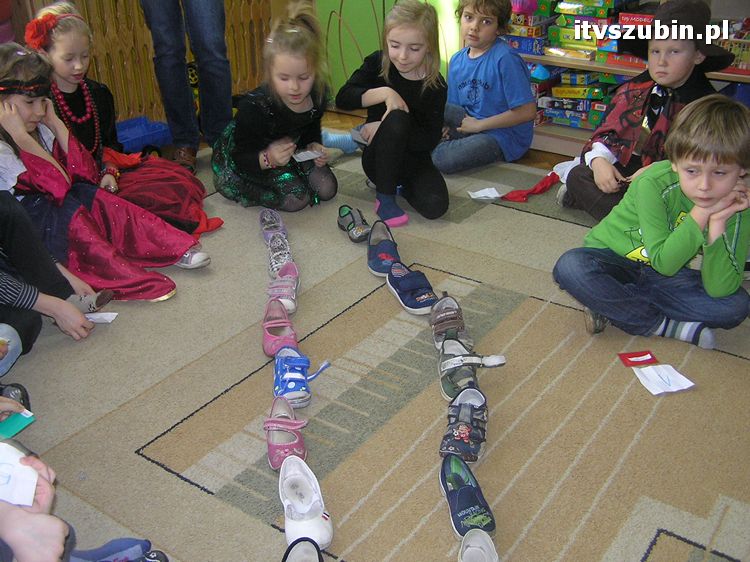 Andrzejkowe wróżby w szubińskiej dwójce