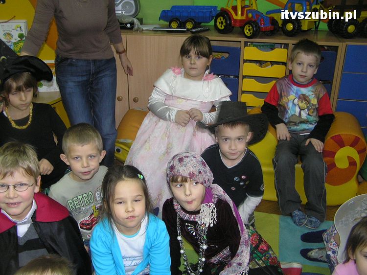 Andrzejkowe wróżby w szubińskiej dwójce