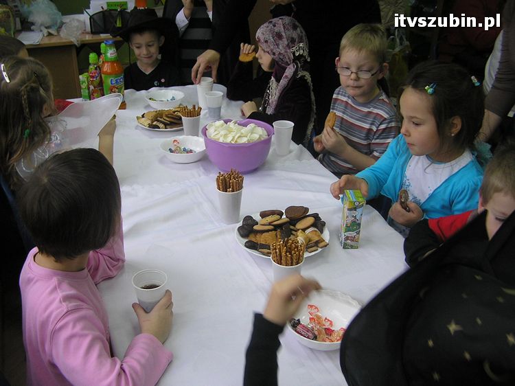 Andrzejkowe wróżby w szubińskiej dwójce