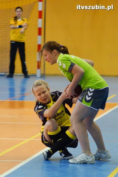 Szczypiornistki z Szubina w półfinale wojewódzkim