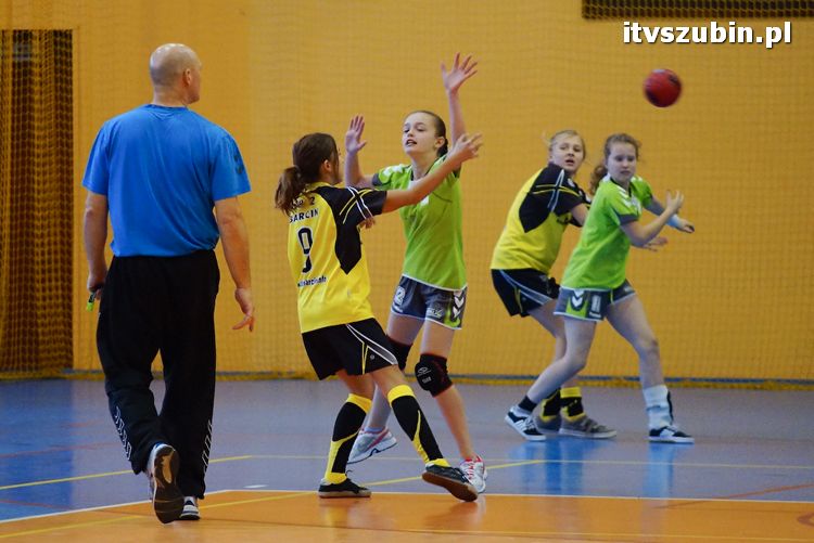 Szczypiornistki z Szubina w półfinale wojewódzkim
