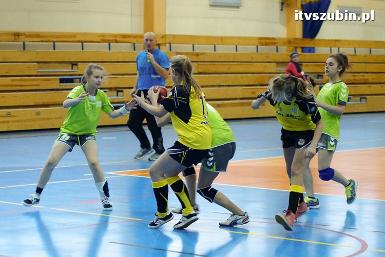 Szczypiornistki z Szubina w półfinale wojewódzkim