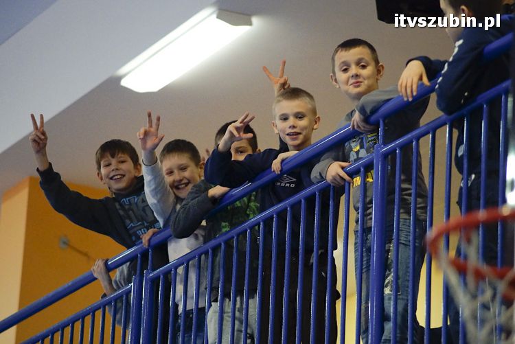 Szczypiornistki z Szubina w półfinale wojewódzkim