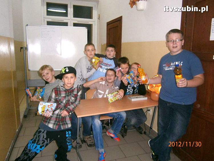 Bawiliśmy się andrzejkowo......