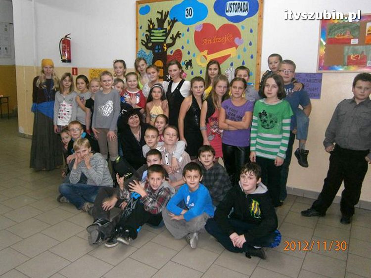 Bawiliśmy się andrzejkowo......