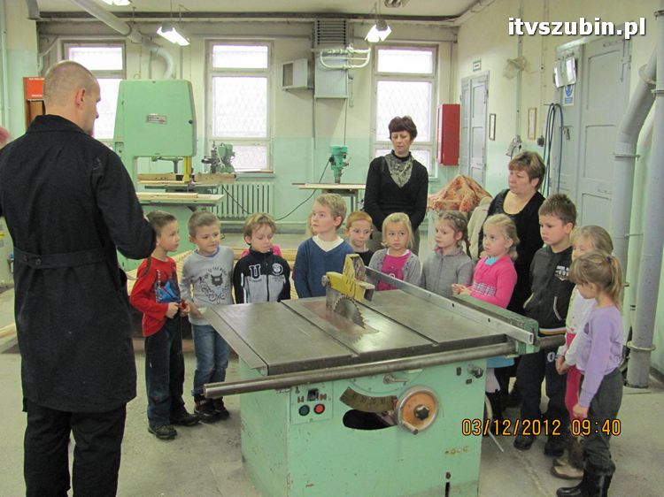 Wycieczka ?Biedronek? do stolarni